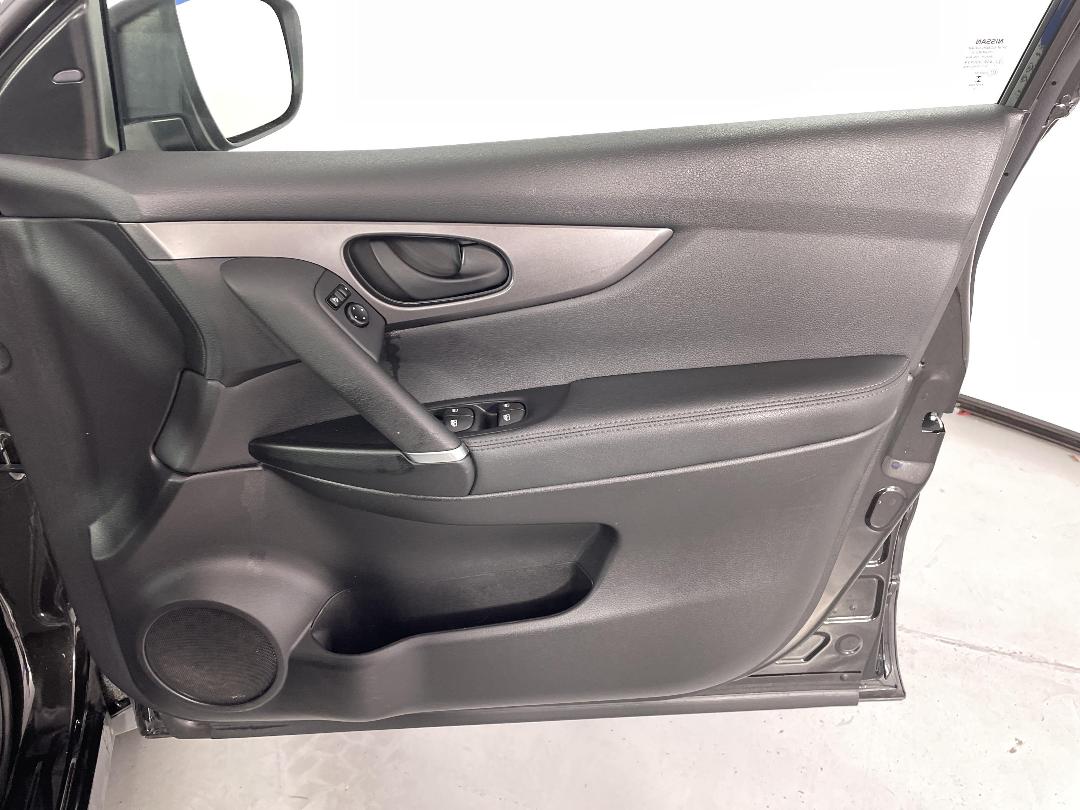 Photo '15' of Nissan Qashqai