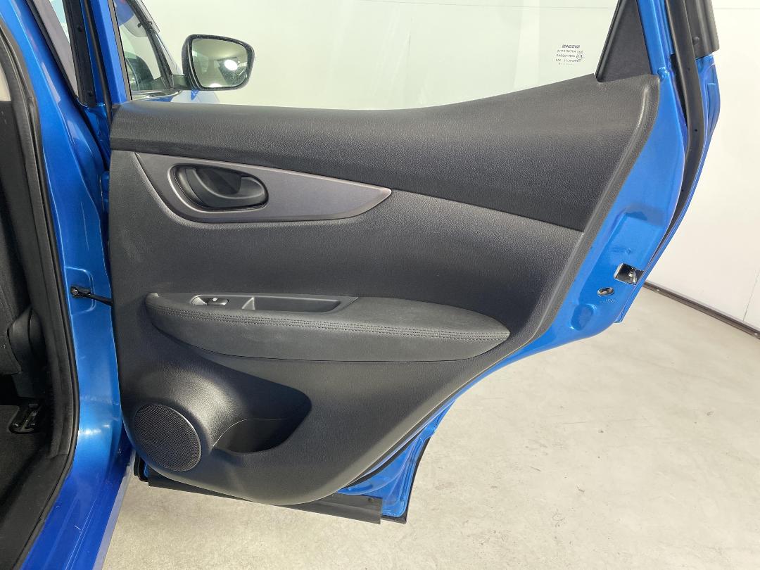 Photo '19' of Nissan Qashqai Photo '19' of Nissan Qashqai