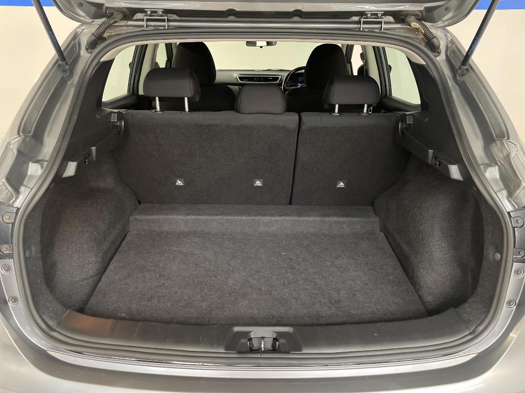 Photo '14' of Nissan Qashqai