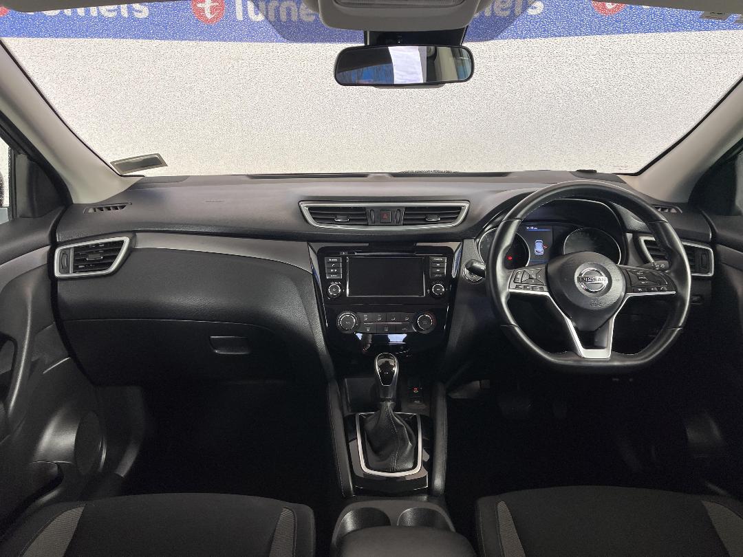 Photo '17' of Nissan Qashqai