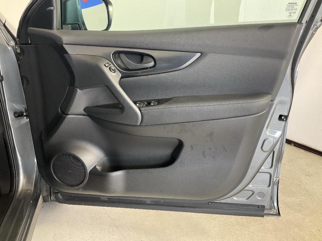 Photo '15' of Nissan Qashqai