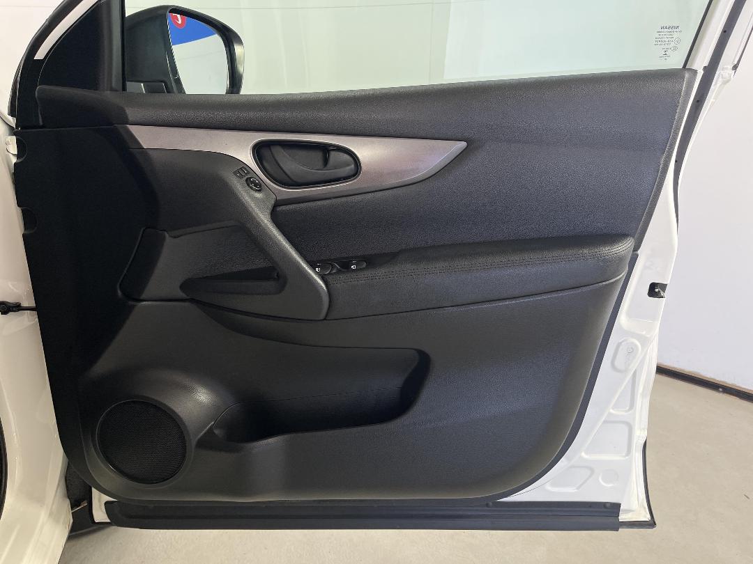 Photo '15' of Nissan Qashqai