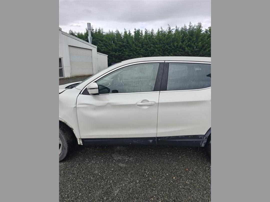 Photo '5' of Nissan Qashqai ST Photo '5' of Nissan Qashqai ST