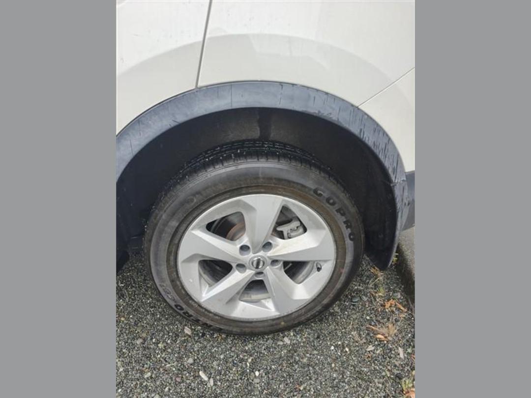 Photo '13' of Nissan Qashqai ST Photo '13' of Nissan Qashqai ST