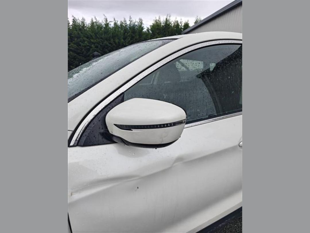 Photo '15' of Nissan Qashqai ST Photo '15' of Nissan Qashqai ST