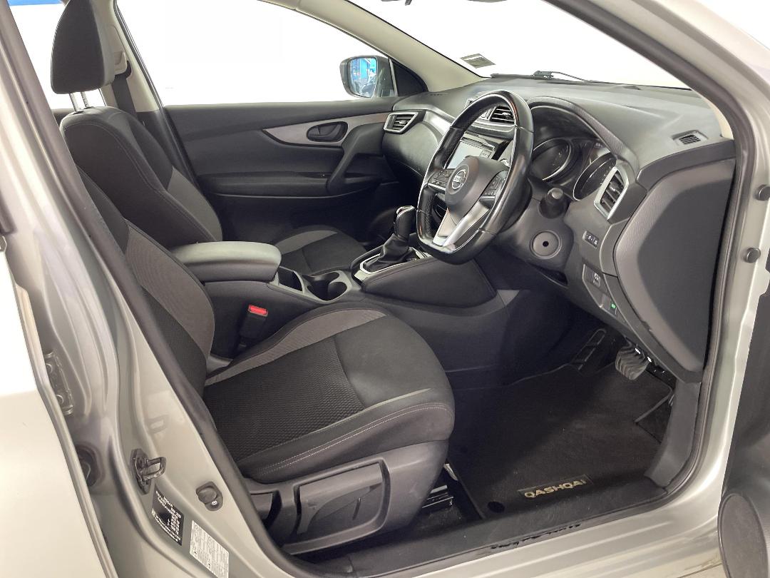 Photo '16' of Nissan Qashqai