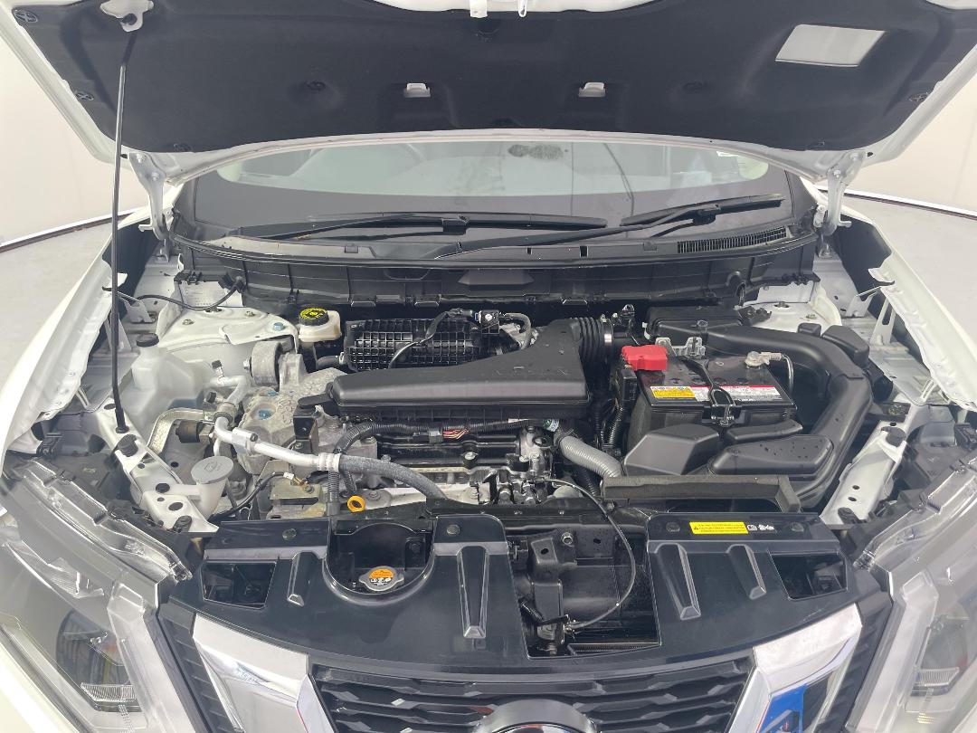 Photo '13' of Nissan X-Trail