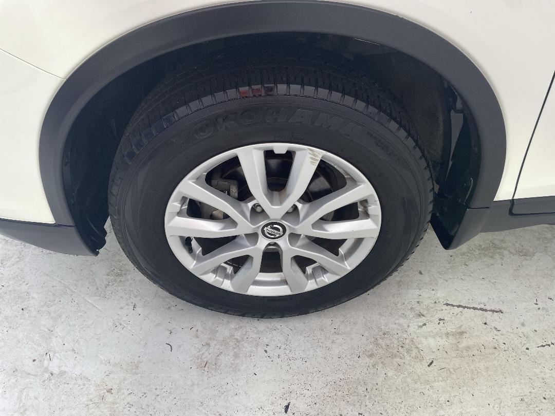 Photo '10' of Nissan X-Trail