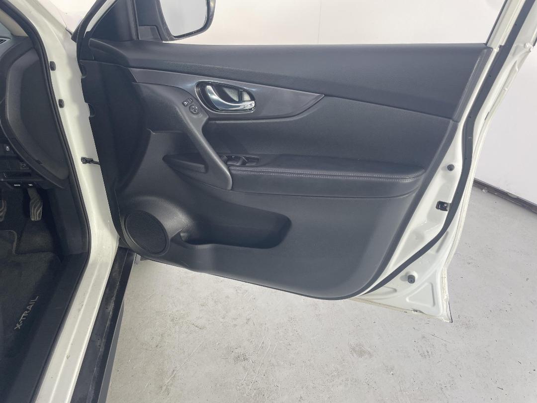 Photo '15' of Nissan X-Trail