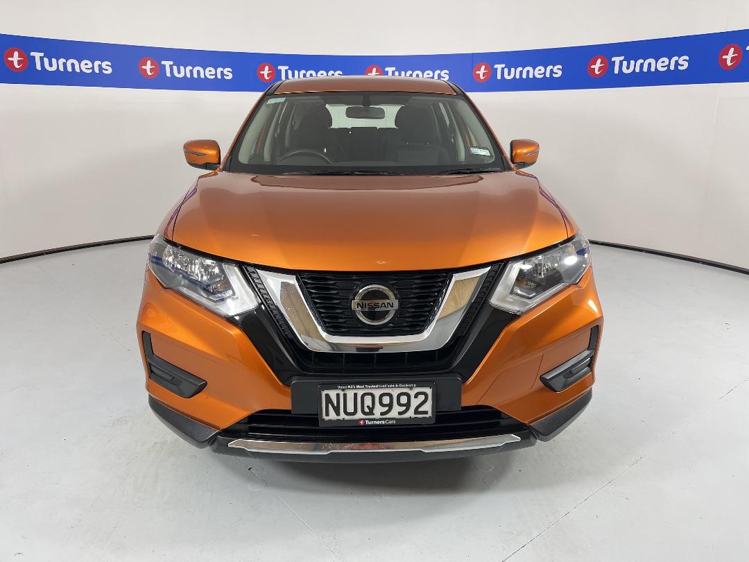 Photo '2' of Nissan X-Trail