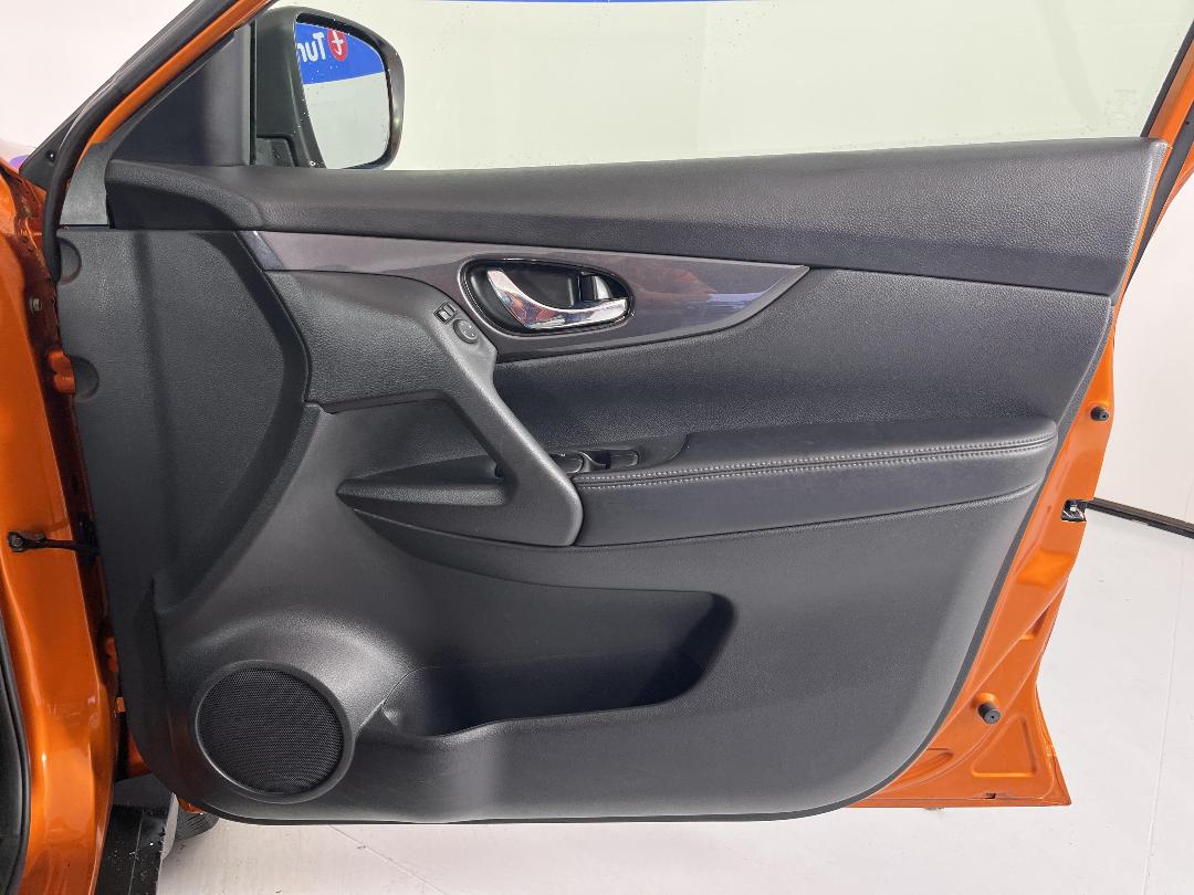 Photo '15' of Nissan X-Trail