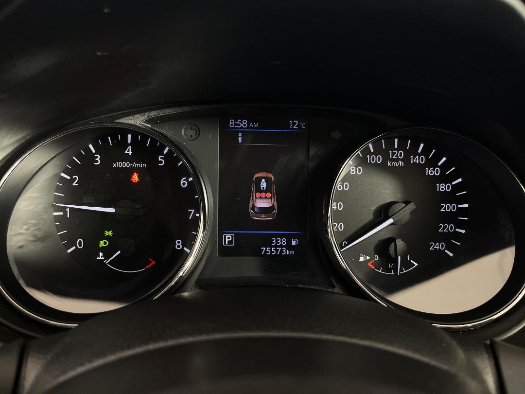 Photo '21' of Nissan X-Trail