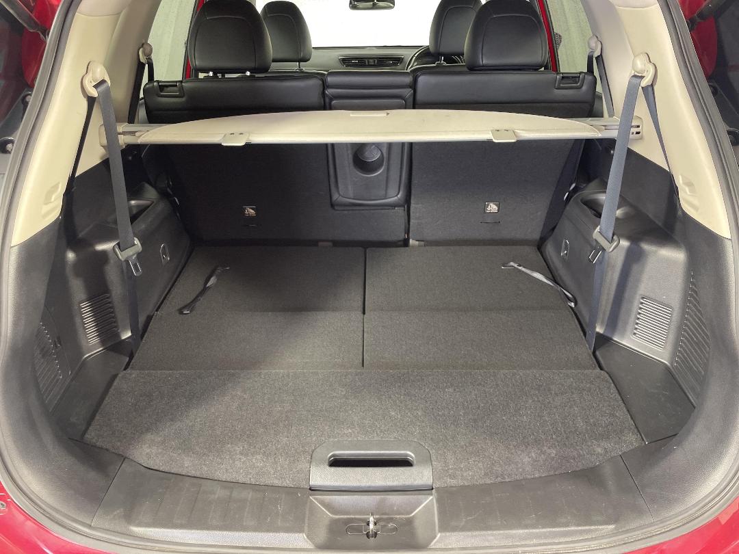 Photo '14' of Nissan X-Trail