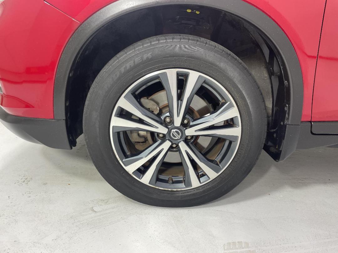 Photo '10' of Nissan X-Trail