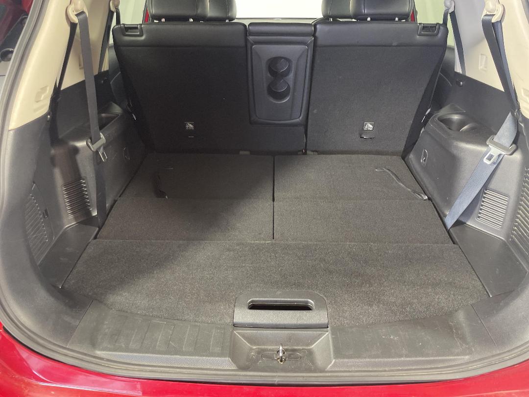 Photo '14' of Nissan X-Trail