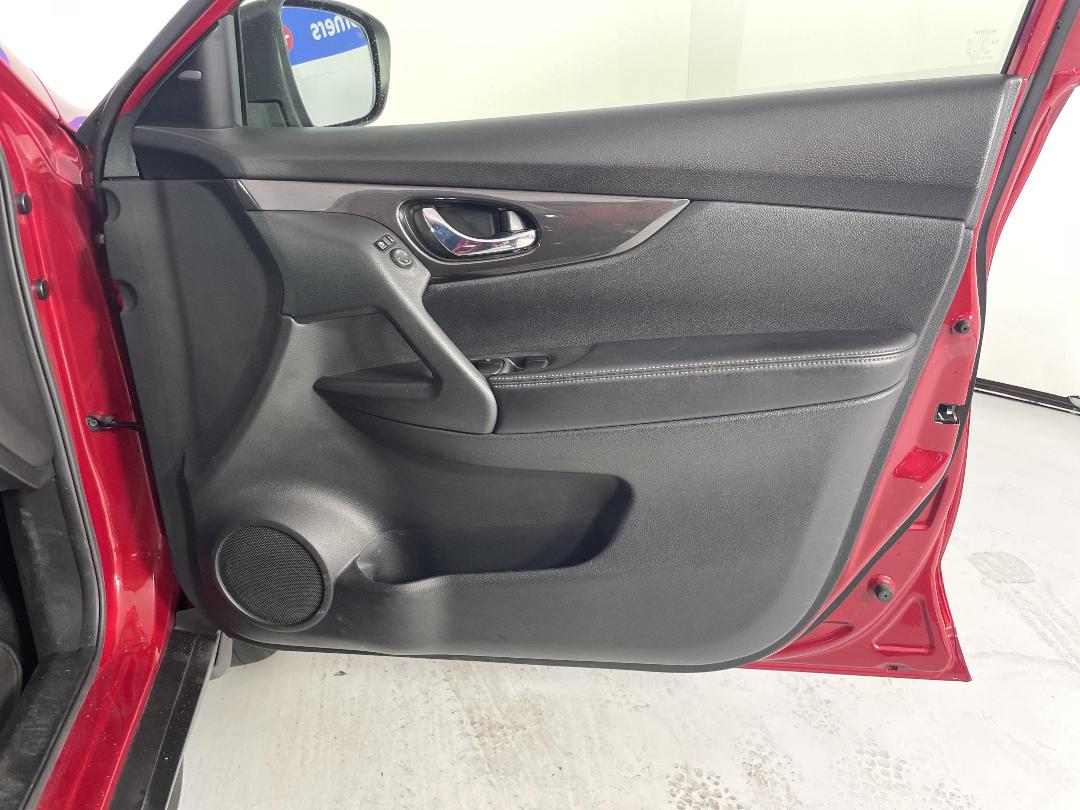 Photo '15' of Nissan X-Trail