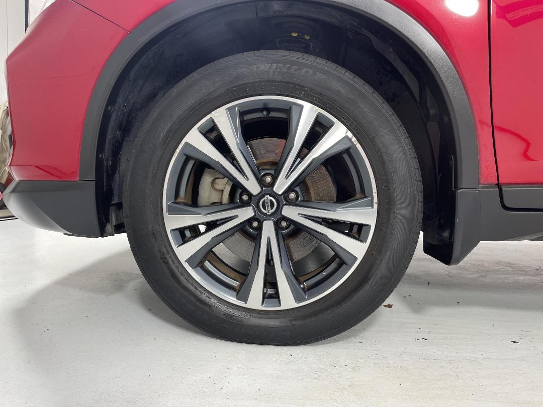 Photo '10' of Nissan X-Trail