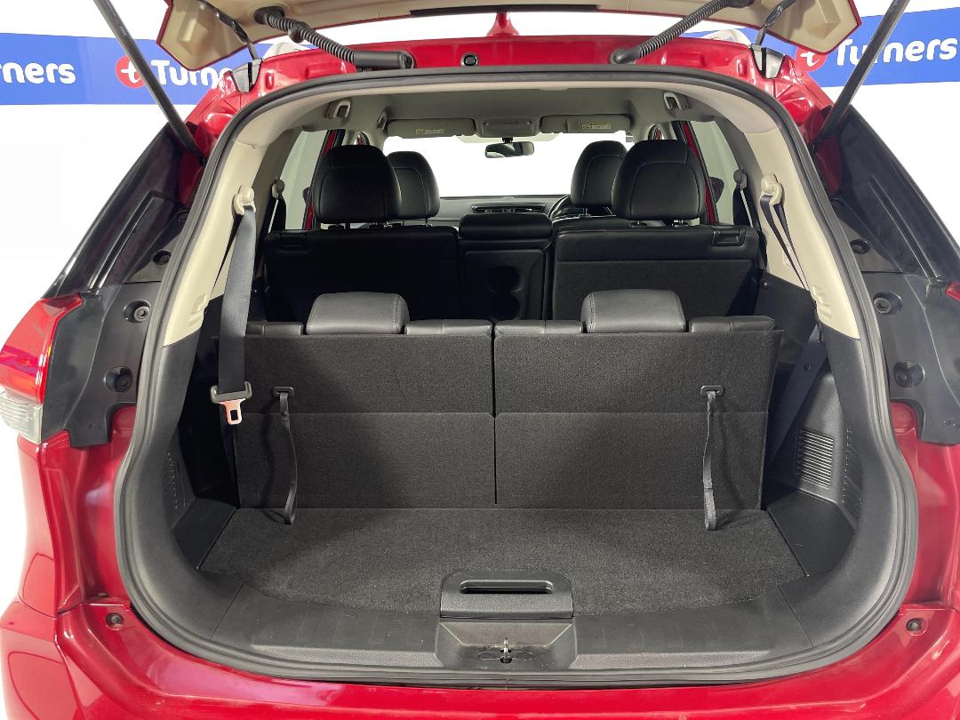 Photo '14' of Nissan X-Trail