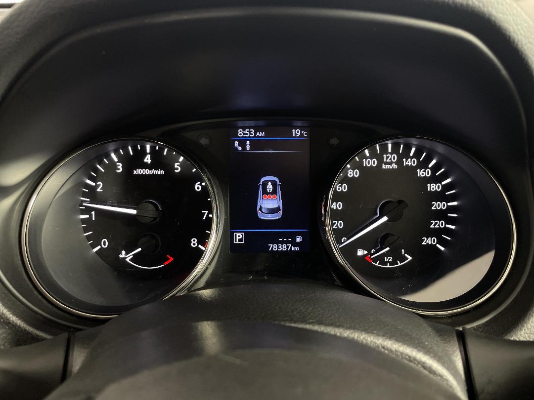 Photo '21' of Nissan X-Trail