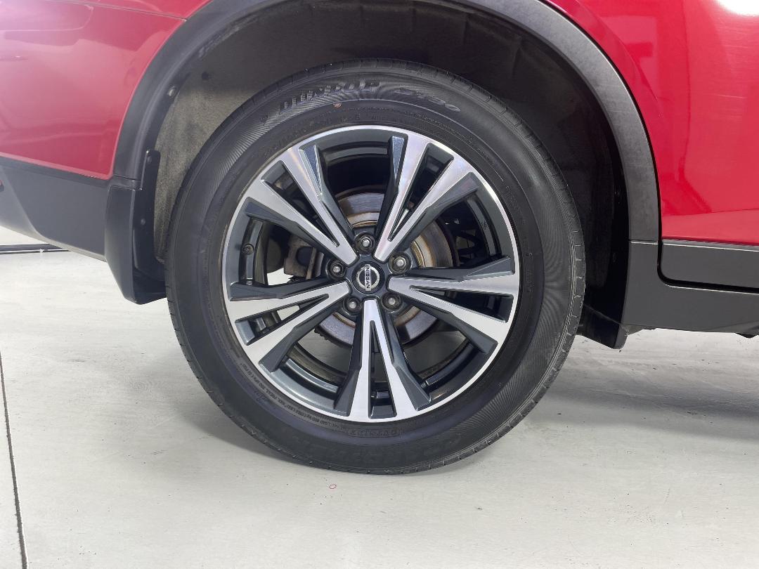 Photo '12' of Nissan X-Trail