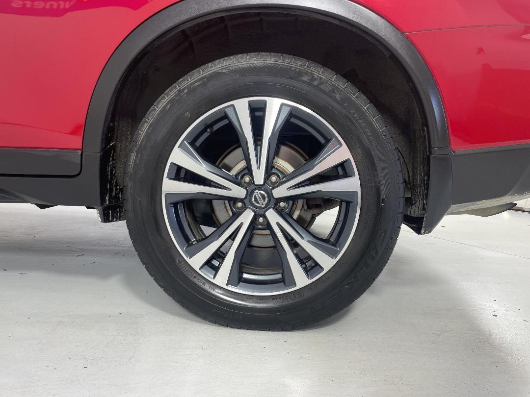 Photo '11' of Nissan X-Trail