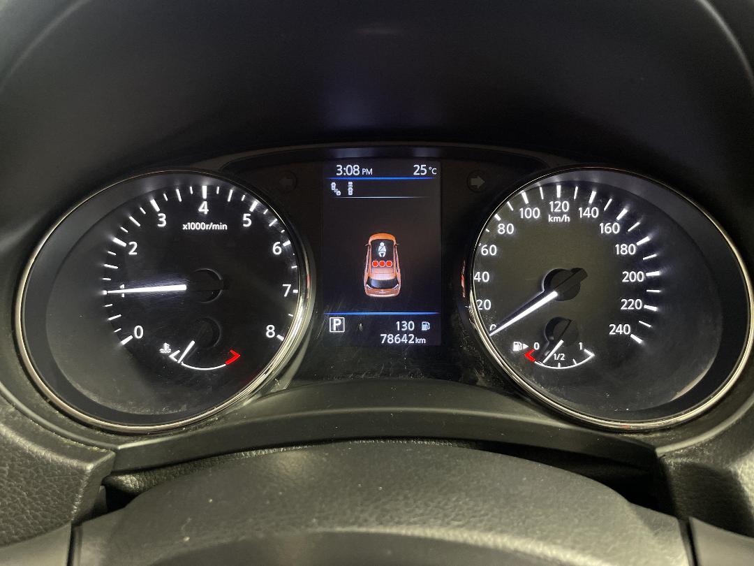 Photo '21' of Nissan X-Trail