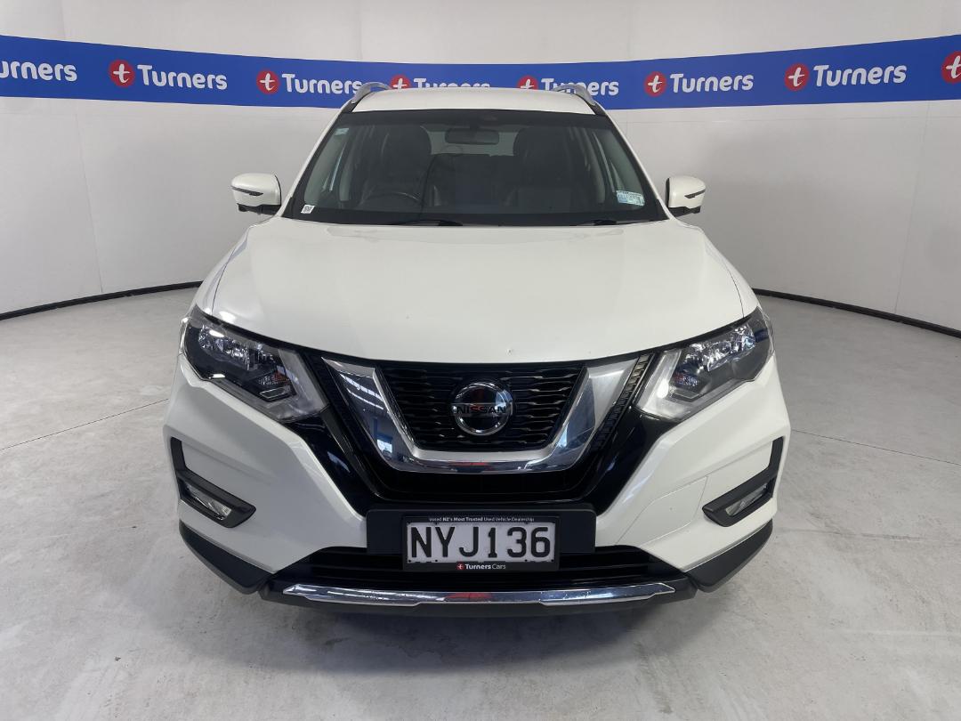 Photo '2' of Nissan X-Trail