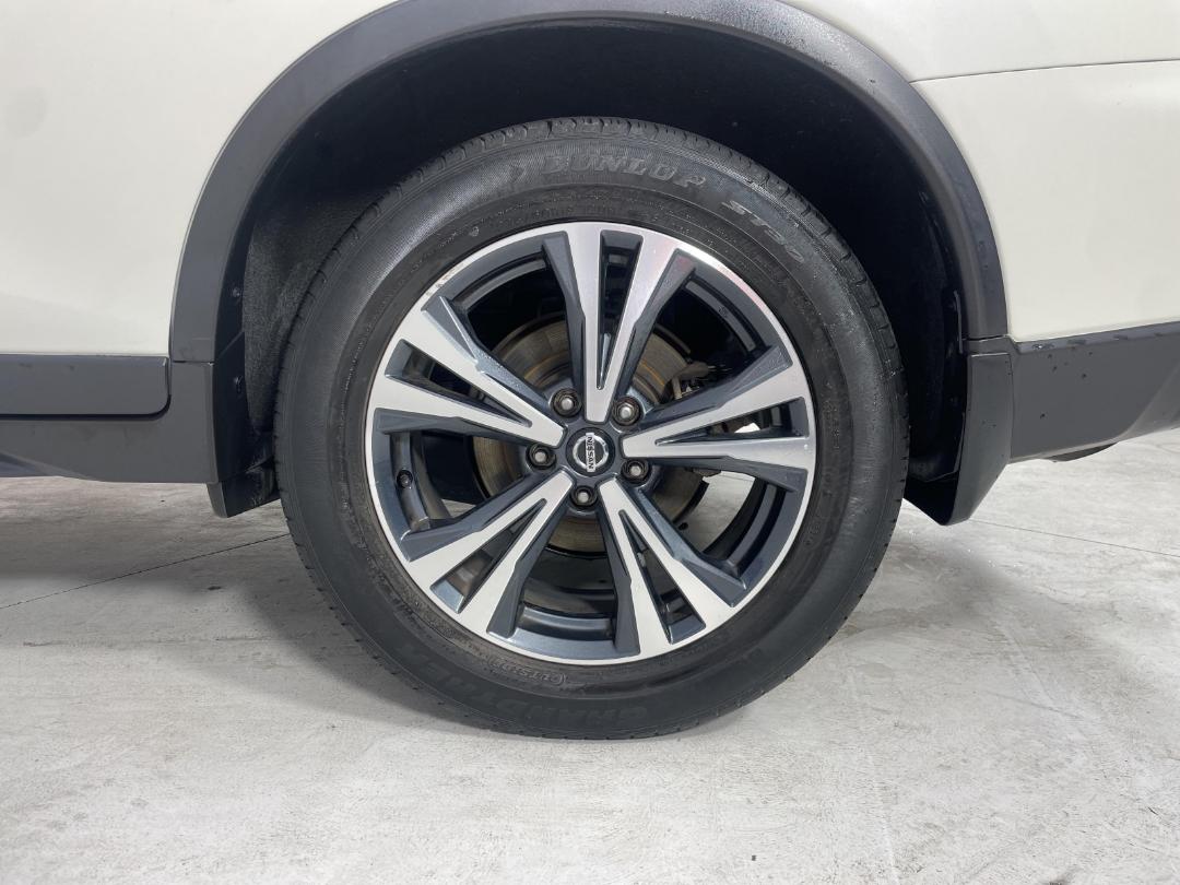 Photo '11' of Nissan X-Trail