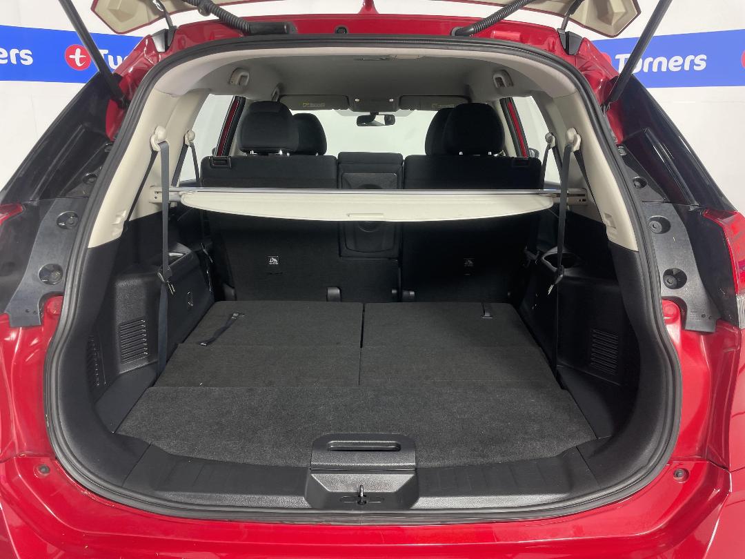 Photo '14' of Nissan X-Trail