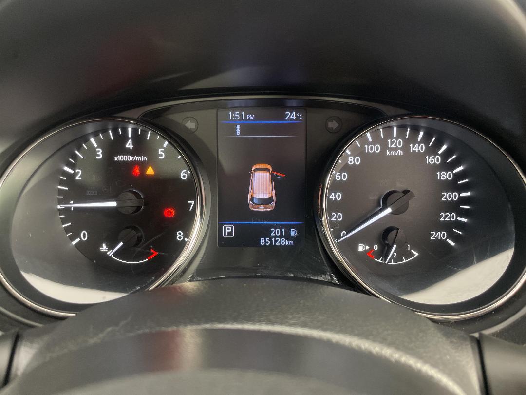 Photo '21' of Nissan X-Trail