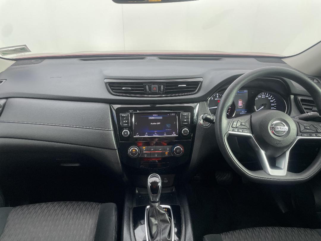 Photo '17' of Nissan X-Trail