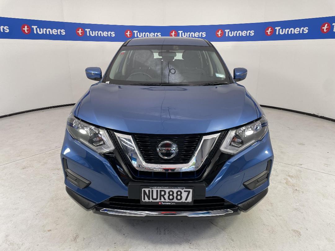 Photo '2' of Nissan X-Trail