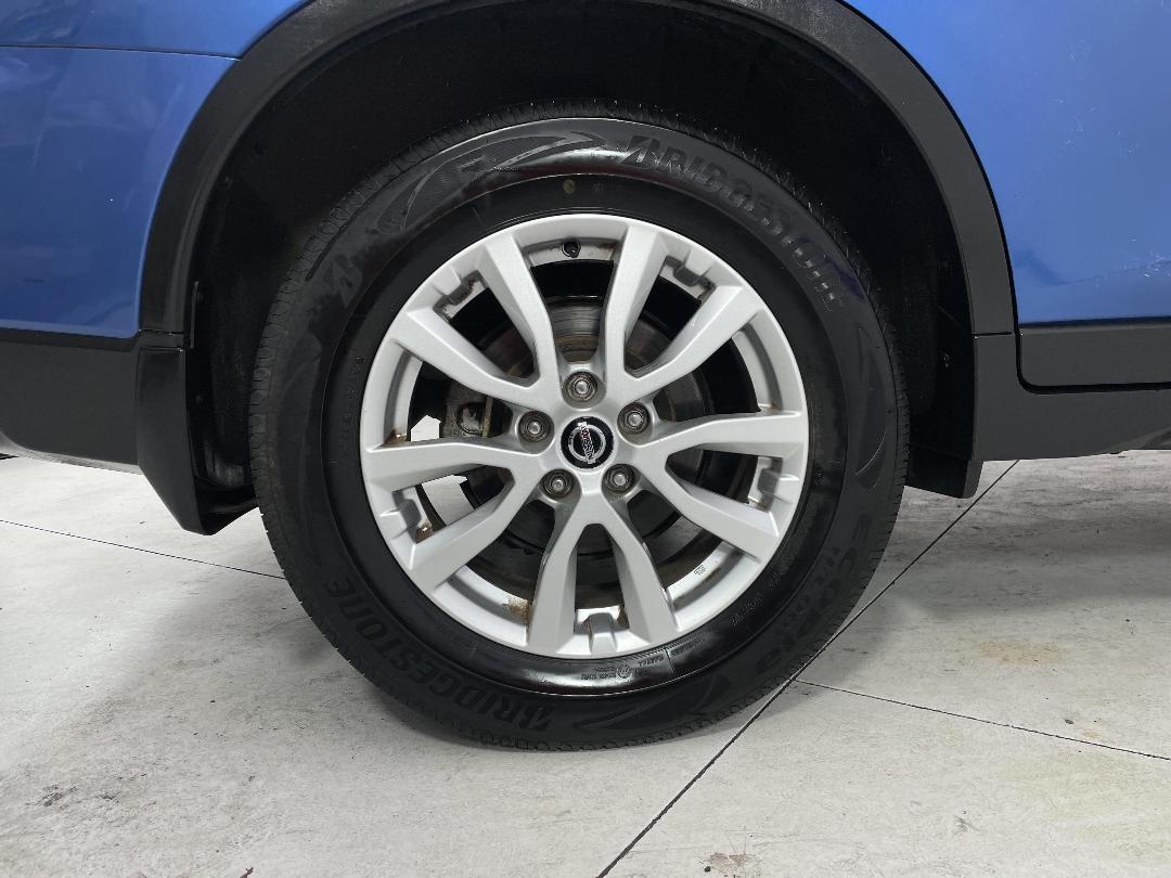 Photo '12' of Nissan X-Trail