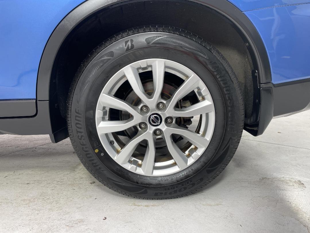 Photo '11' of Nissan X-Trail