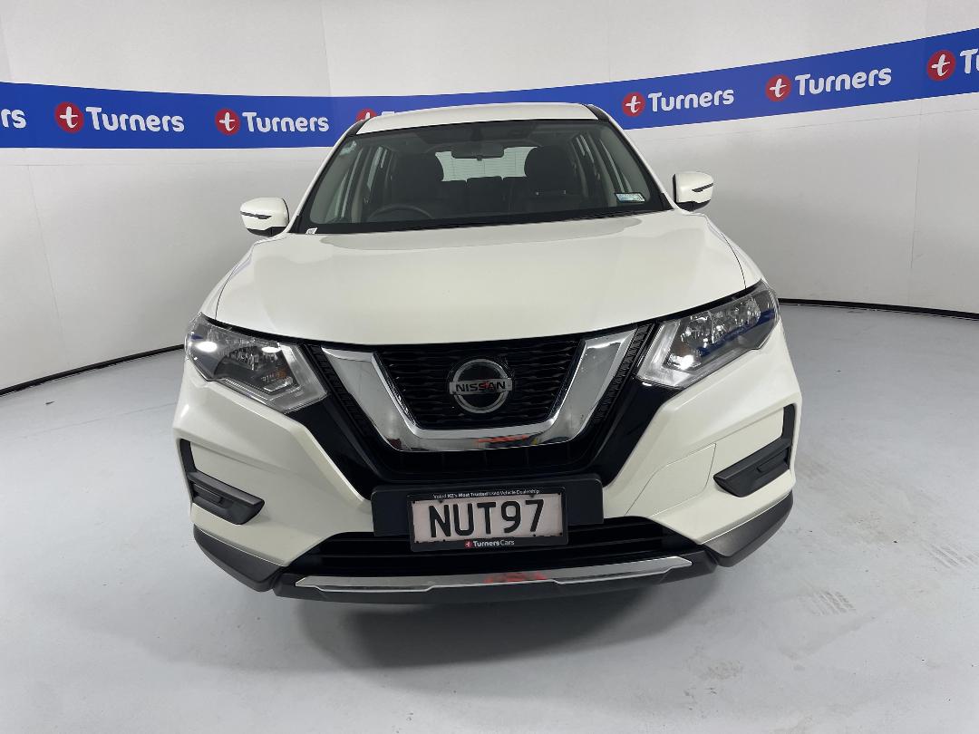 Photo '2' of Nissan X-Trail Photo '2' of Nissan X-Trail