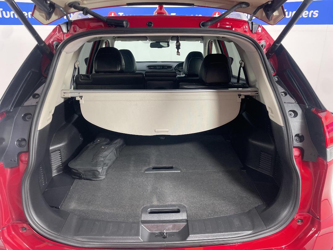 Photo '14' of Nissan X-Trail Photo '14' of Nissan X-Trail