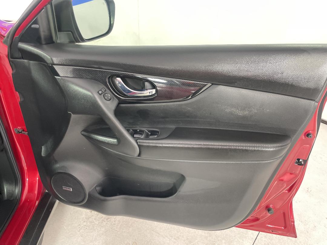 Photo '15' of Nissan X-Trail Photo '15' of Nissan X-Trail