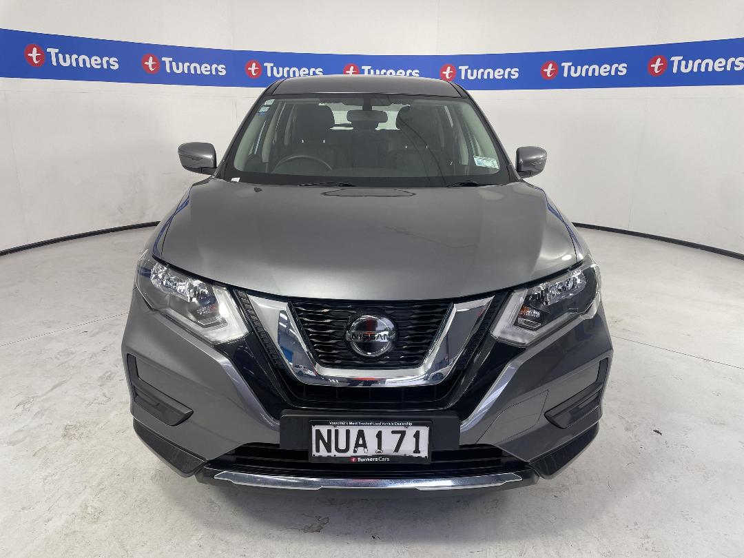 Photo '2' of Nissan X-Trail