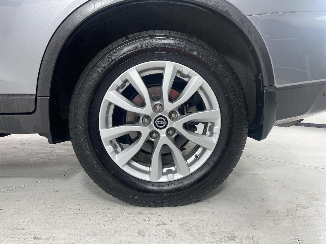 Photo '11' of Nissan X-Trail