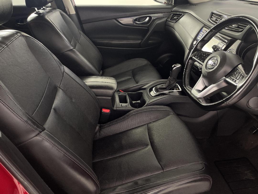 Photo '16' of Nissan X-Trail