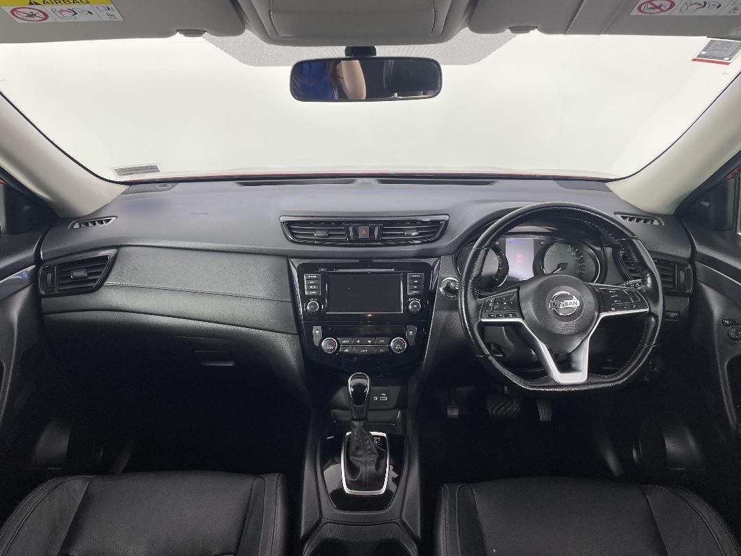 Photo '17' of Nissan X-Trail