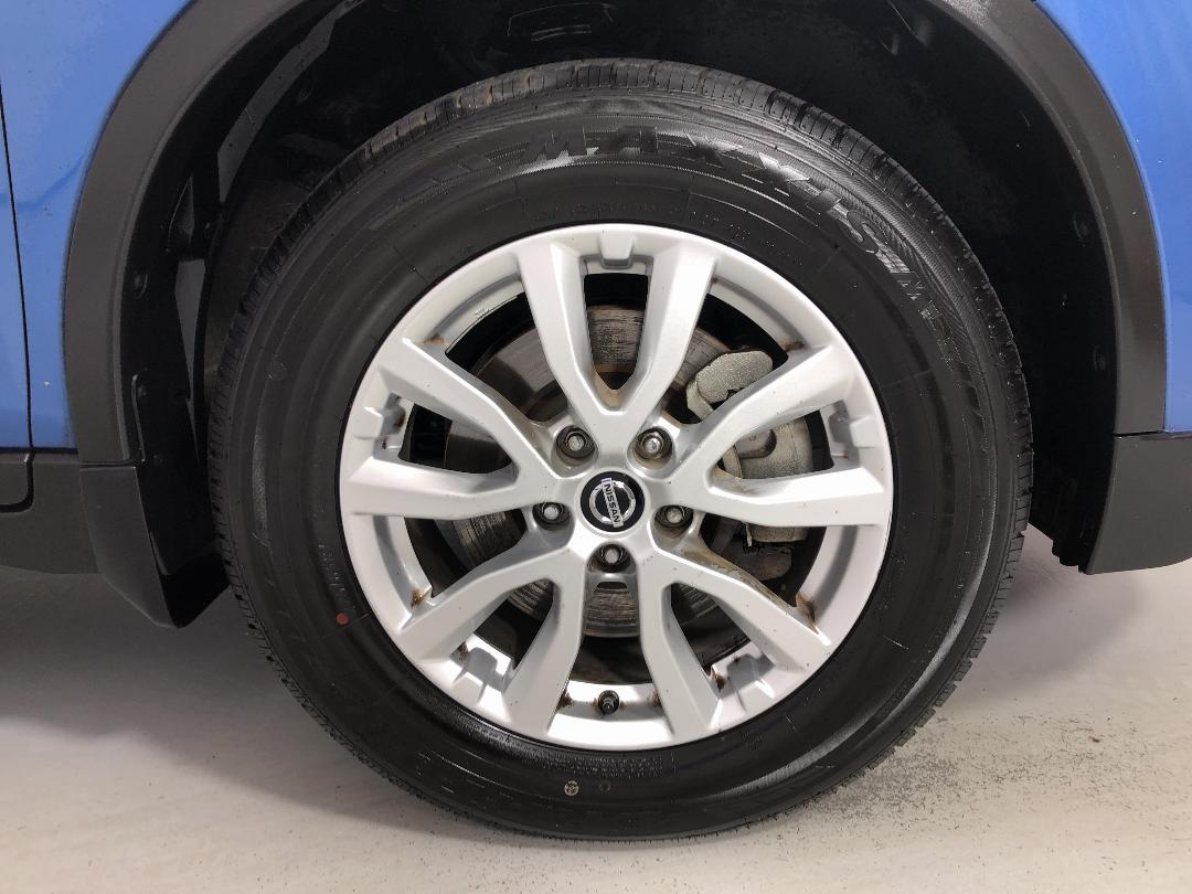 Photo '9' of Nissan X-Trail