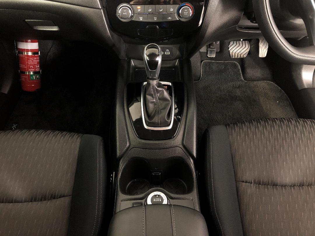 Photo '18' of Nissan X-Trail Photo '18' of Nissan X-Trail