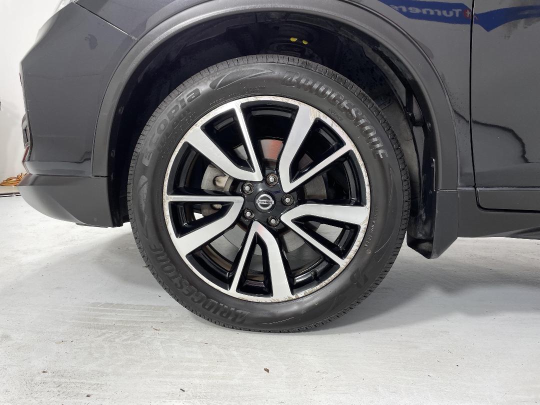 Photo '10' of Nissan X-Trail