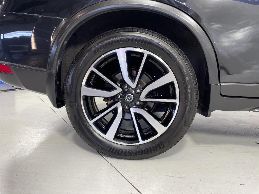 Photo '12' of Nissan X-Trail