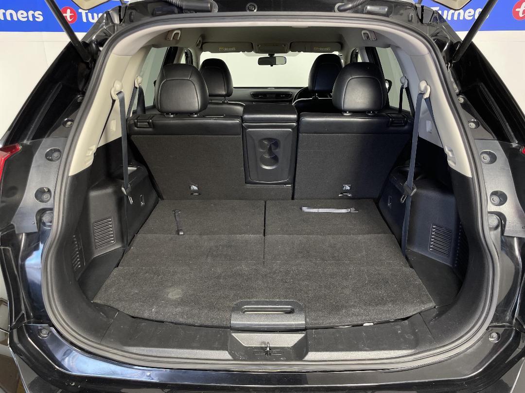 Photo '14' of Nissan X-Trail