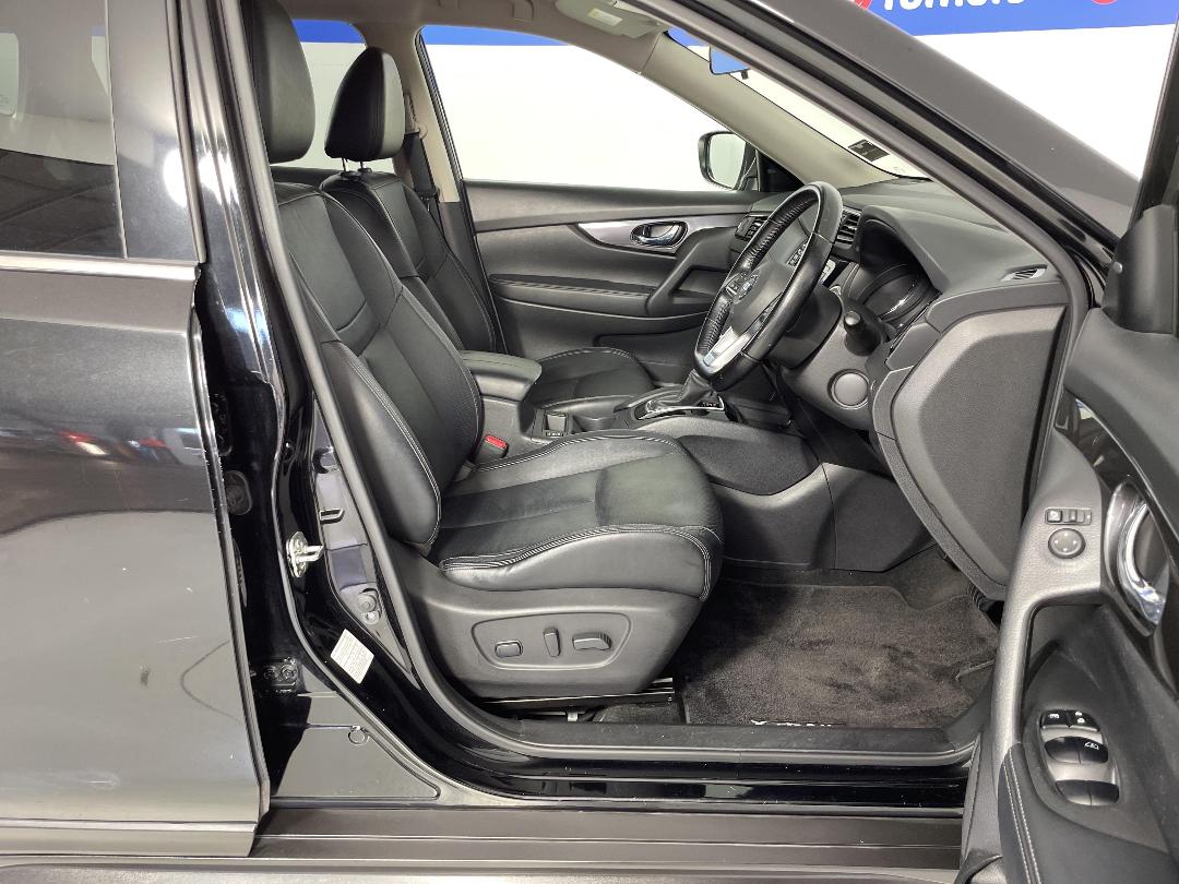 Photo '16' of Nissan X-Trail