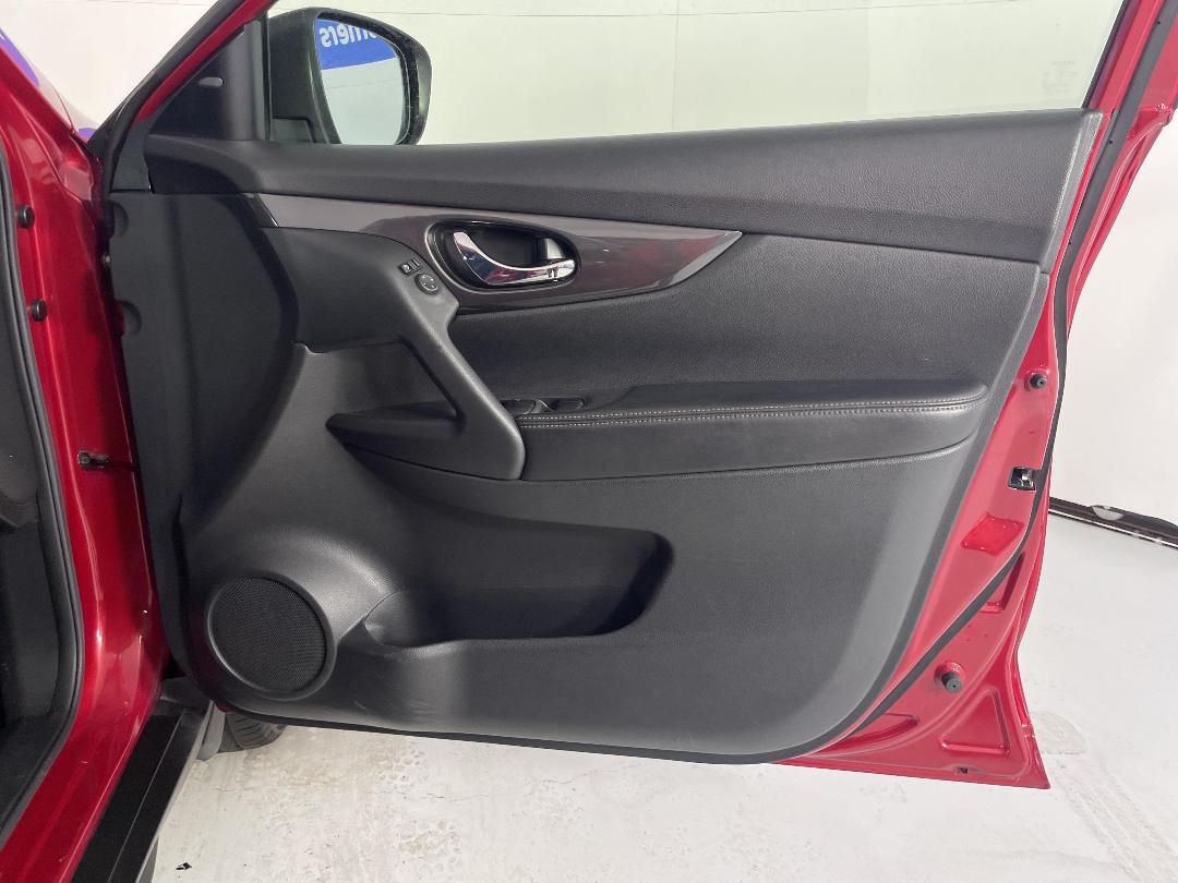 Photo '15' of Nissan X-Trail