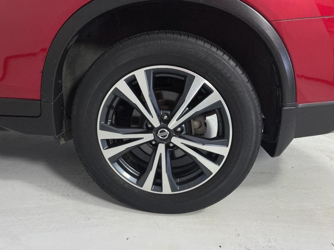 Photo '11' of Nissan X-Trail