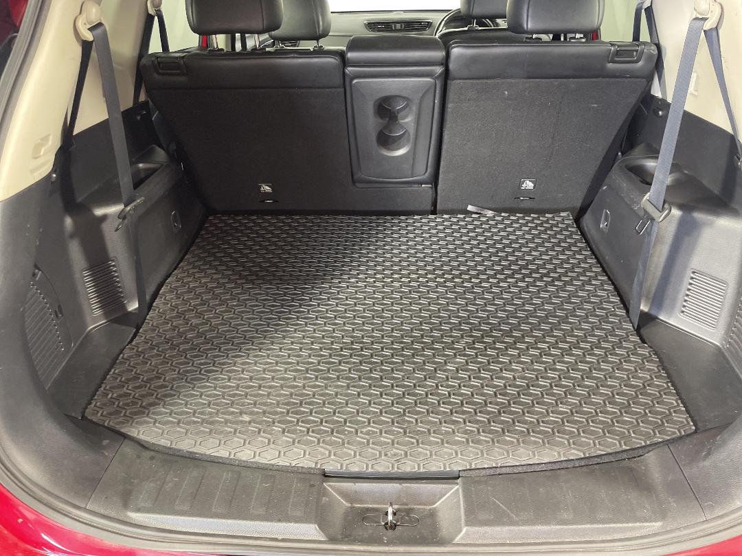 Photo '14' of Nissan X-Trail